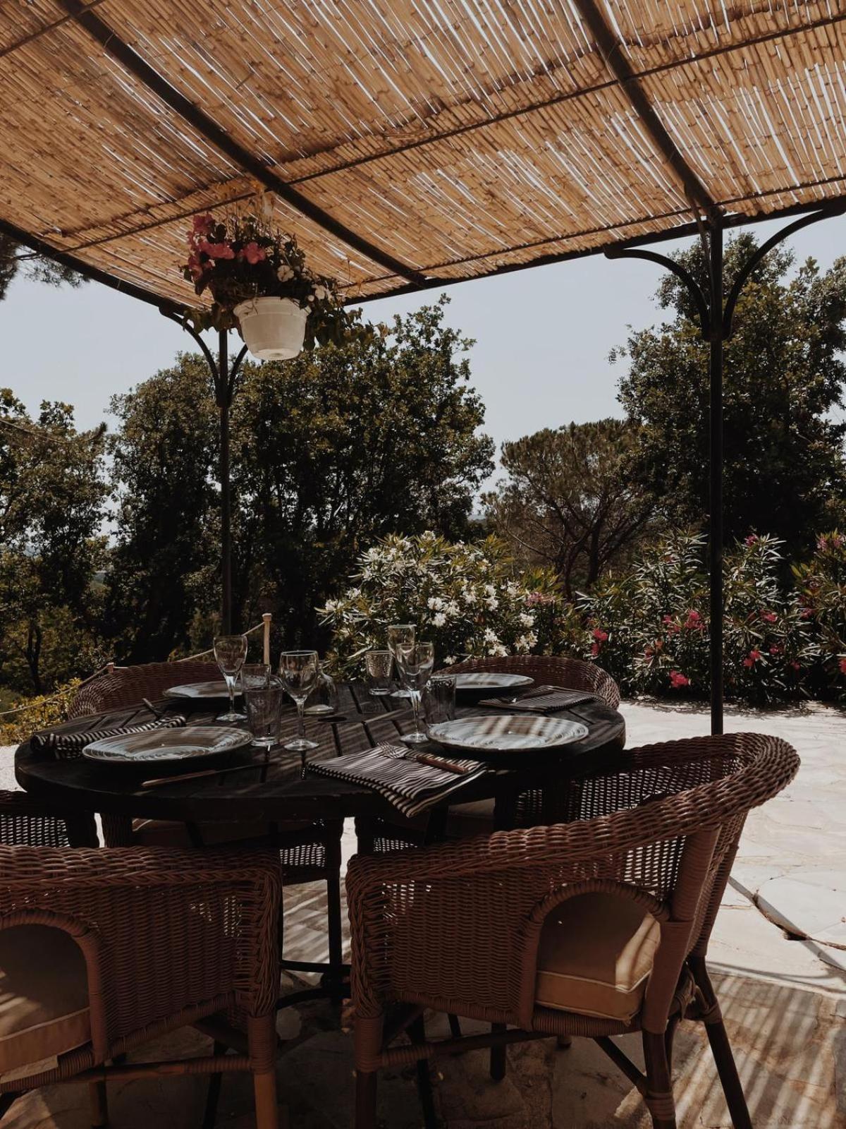 Hotel La Boulangerie Grimaud Buitenkant foto
